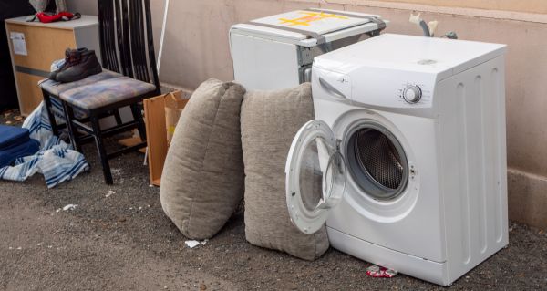 Washer Dryer Disposal in Redford